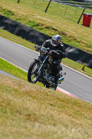 cadwell-park;cadwell-park-photographs;cadwell-trackday-photographs;enduro-digital-images;event-digital-images;eventdigitalimages;peter-wileman-photography;racing-digital-images;trackday-digital-images;trackday-photos